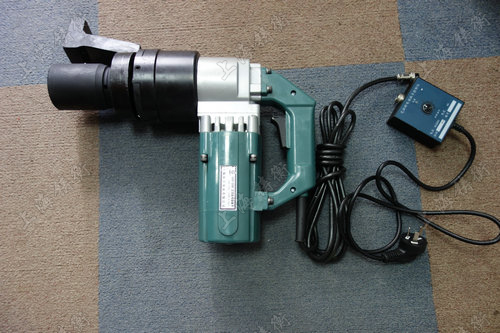 200-700N.mŤ�ؿ��{(di��o)늄Ӱ���